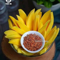 มะม่วงแก้วขมิ้น เปรี้ยวอมมัน