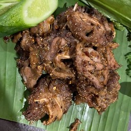 โคนลิ้นหมูคลุกฝุ่น