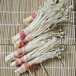 เห็ดเข็มทอง พันสามชั้น