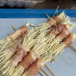 สามชั้นพันเห็ด หม่าล่า