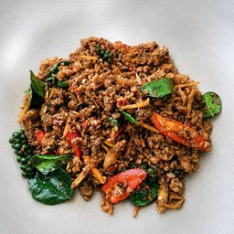 ผัดเผ็ดกบคั่วแห้ง (สับละเอียด)