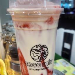 สตอเบอรี่โยเกิร์ตปั่น