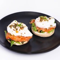 Benedict Egg with Salmon