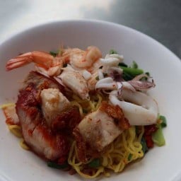 บะหมี่เสนา84 บางกะปิ