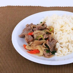 เนื้อผัดน้ำมันหอย (กับข้าว)