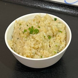 ข้าวผัดกระเทียม