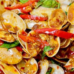 หอยลายผัดพริกเผา ราดข้าว