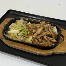 ชุดไก่ผัดกระทะร้อน