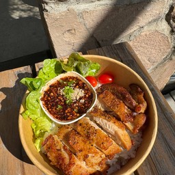 ข้าวสเต็กไก่ย่าง