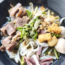 เกาเหลารวมเนื้อ