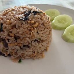 ข้าวผัดลาบเจ