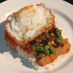 กะเพราไก่กรอบ