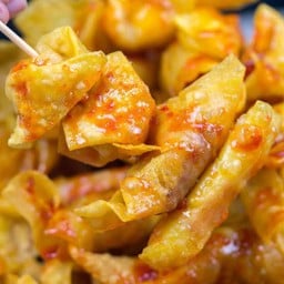 สารพัดจะ เกี๊ยว
