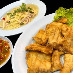 เนื้อปลาเก๋าราดน้ำปลา