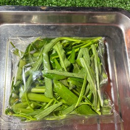 ผักบุ้ง