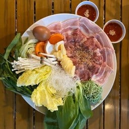 เต้ ตำยำจุ่ม สันกำแพง