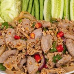 ลาบไส้หมู