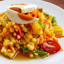 ตำข้าวโพดไข่เค็ม