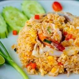 ข้าผัดสองใจ หมึก+กุ้ง