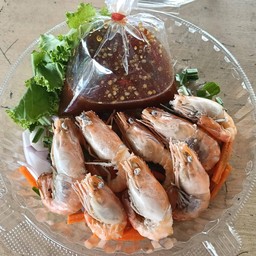 ร้านพลอย อาหารทะเล&อาหารตามสั่ง ปิดปั๊มคาลเท็กซ์ถอนหอม
