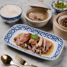 ขาหมูเนื้อหนัง (L) Stewed Pork Leg Meat & Skin (Large)