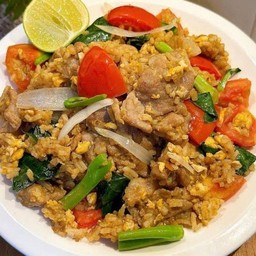 ข้าวผัดรถไฟ