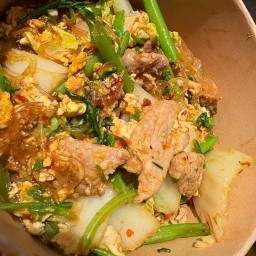 ร้านกะเพราจ๋า