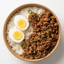 ข้าวราดคั่วกลิ้งใต้-ไข่ต้ม เผ็ดเร้าร้อน จี๊ดใจ