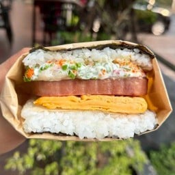 SPAM & EGG ONIGIRI KAISUGI-SUKHUMVIT 39