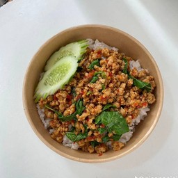ข้าวกะเพราหมูสับ