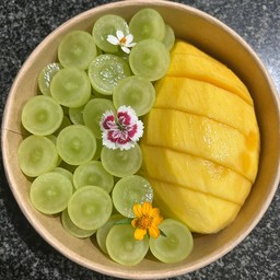 องุ่นเขียวไร้เมล็ด+มะม่วง