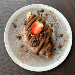 Chocolate Milk Cream Croffle (ช็อคเกอร์แลต)