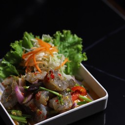 ยำกุ้งสด