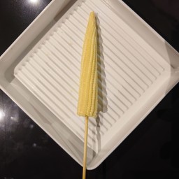 ข้าวโพดอ่อน