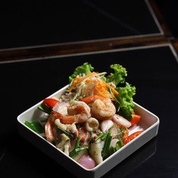 ยำไส้ตัน