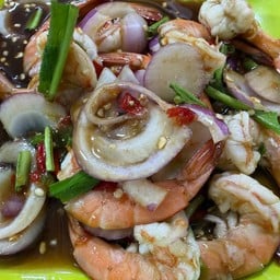 ยำกุ้งสุก