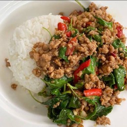 ข้าวกะเพราหมูสับ