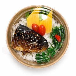 ข้าวหน้าปลาซาบะย่างซีอิ้ว