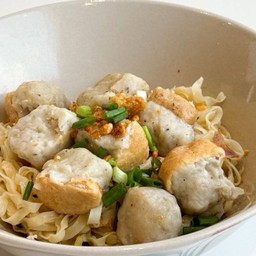 ก๋วยเตี๋ยวแคะ