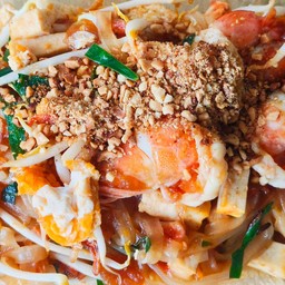ผัดไทยกุ้งสด