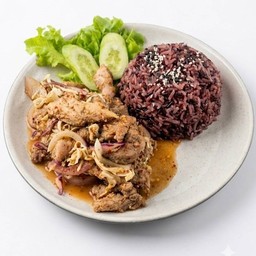 ข้าวยำหมูแซ่บ สูตรคลีน