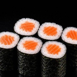 8242.D-Salmon Maki