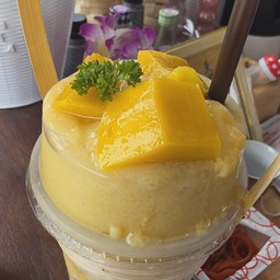 ซอย ปั่น สุข สมูตตี้ ข้าวซอย