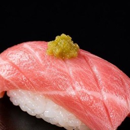 8308.D-Chutoro Nigiri