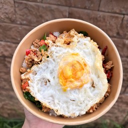 กะเพราไข่ข้น homemade