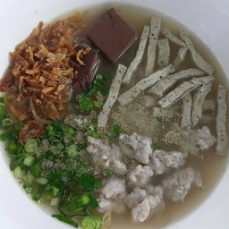 ก๋วยจั๊บญวน