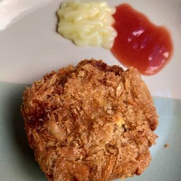 เบอเกอร์ชีส(พิซซ่า) 2 ชิ้น