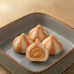 เปาทูโทน ใส้ไข่กุ้งสีส้ม 2 ลูก