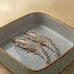 กุ้ง 2 ตัว