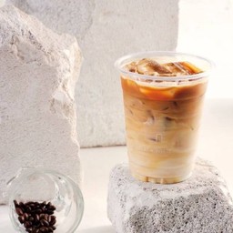 Iced Caffe Latte